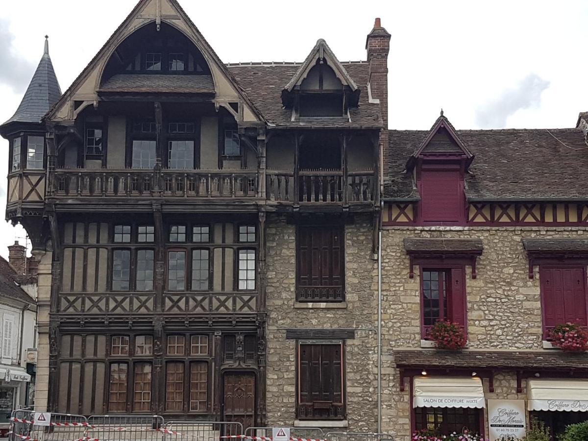 La Montignonne Apartment Montigny-sur-Loing Exterior foto